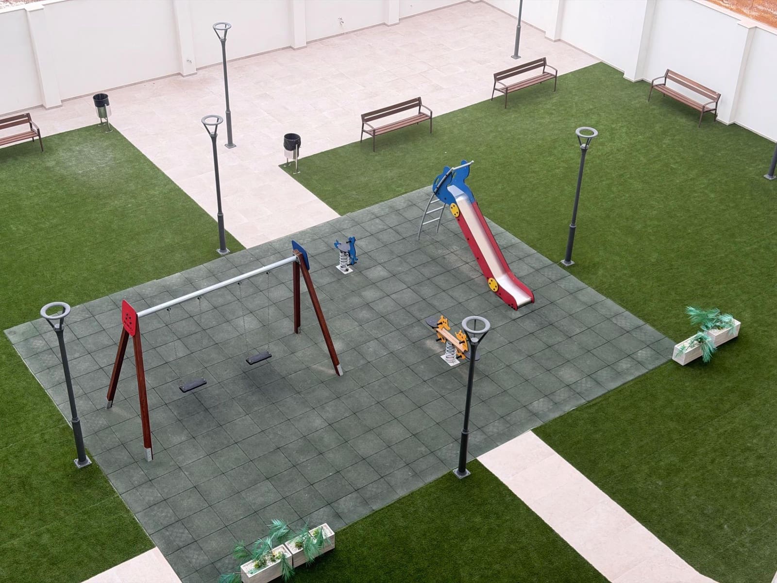 3 slaapkamer Appartement te koop in Alicante stad met zwembad garage - € 385.000 (Ref: 10024255)