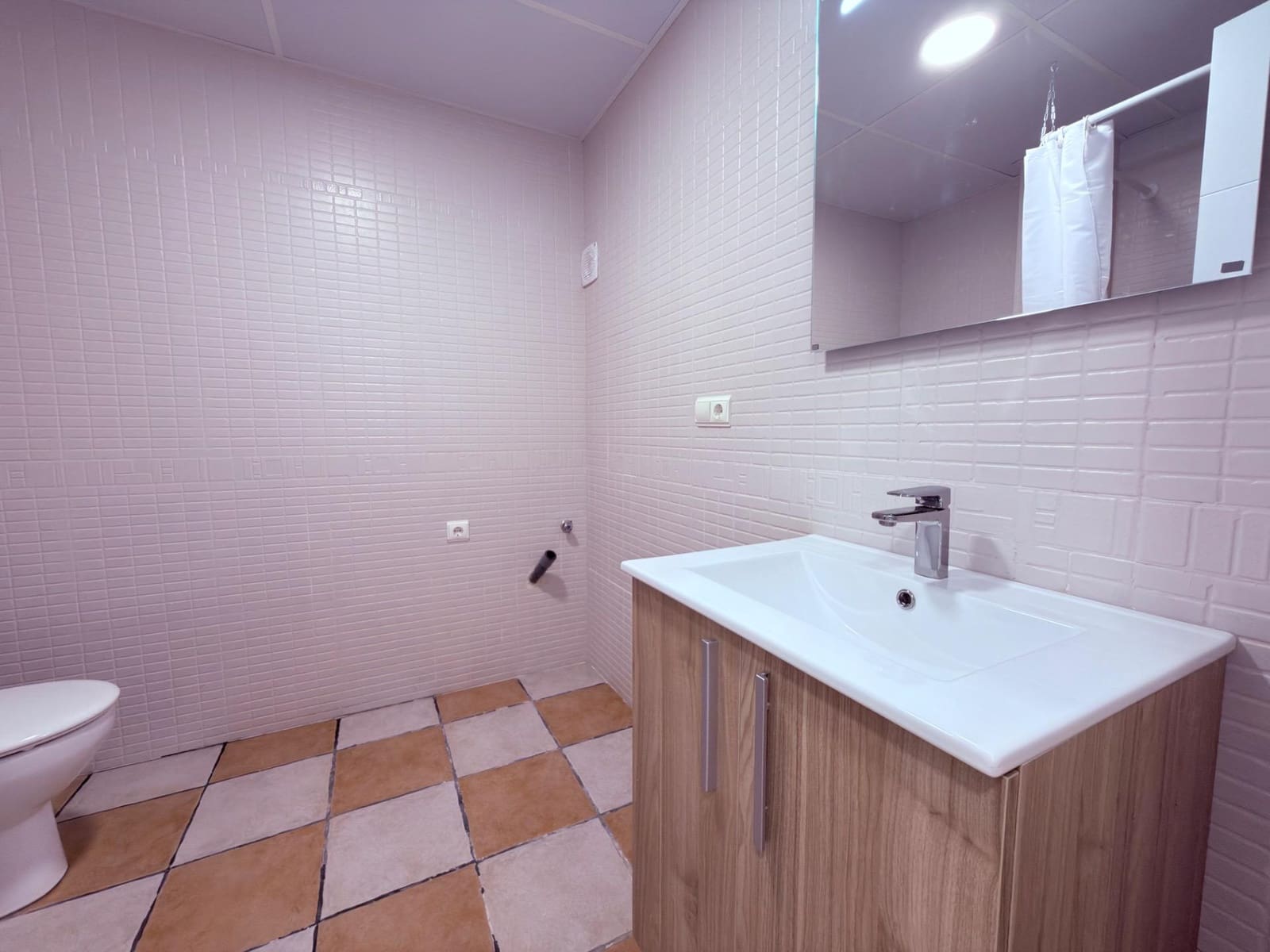 Apartamento de 2 habitaciones en Alicante / Alacant ciudad en venta - 119.900 € (Ref: 10024256)