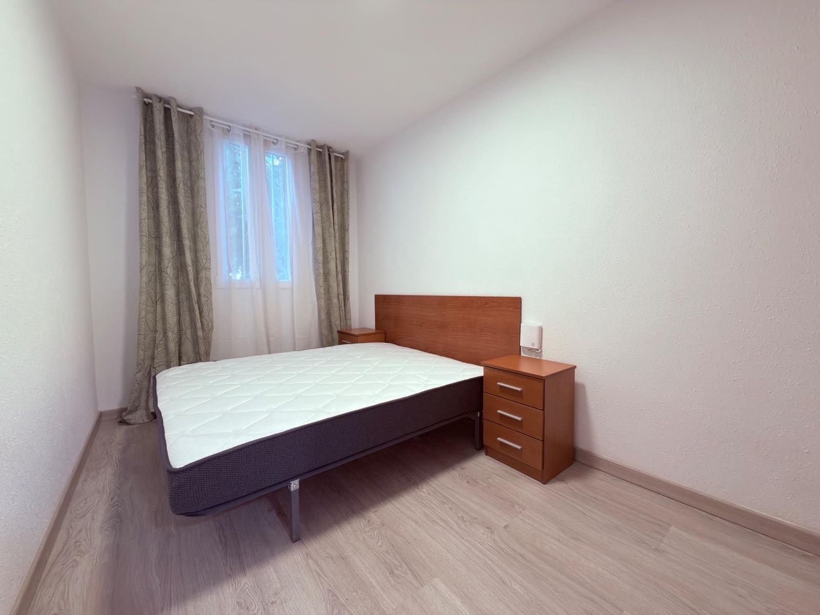 Apartamento de 2 habitaciones en Alicante / Alacant ciudad en venta - 119.900 € (Ref: 10024256)