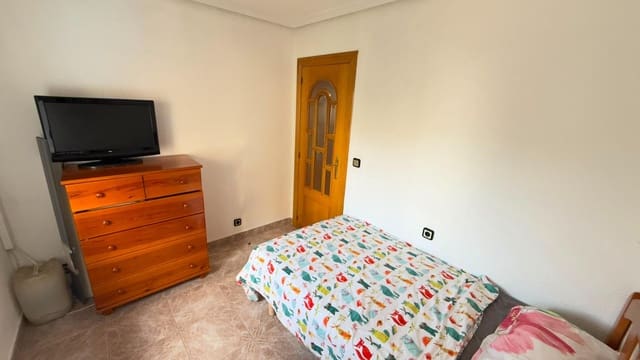 3 quarto Apartamento para arrendar em Alipark, Alicante cidade com piscina - 1 150 € (Ref: 10025834)