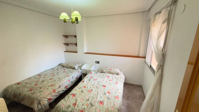 3 quarto Apartamento para arrendar em Alipark, Alicante cidade com piscina - 1 150 € (Ref: 10025834)