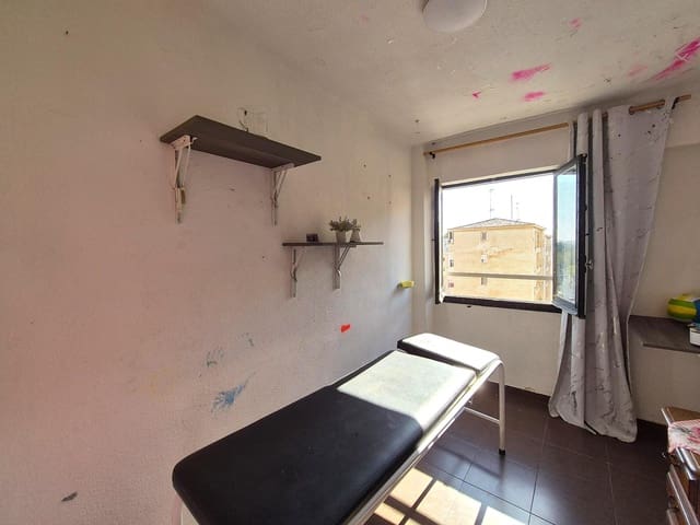 3 sovrum Lägenhet till salu i Colonia Requena, Alicante stad - 84 000 € (Ref: 10027420)