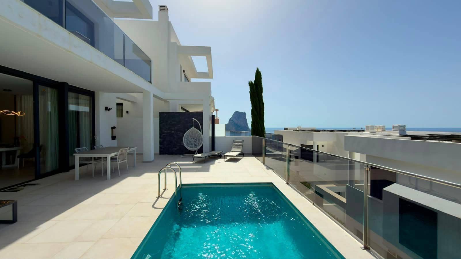 4 makuuhuone Huvila myytävänä paikassa Calpe / Calp mukana uima-altaan 
autotalli - 1 650 000 € (Ref: 10034091)