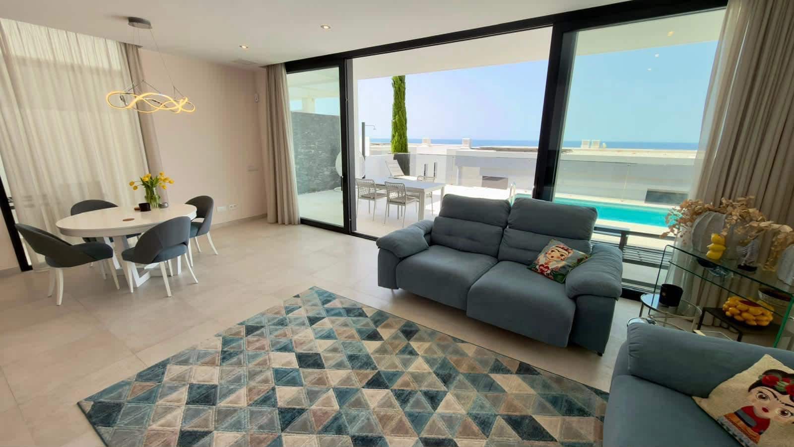 4 makuuhuone Huvila myytävänä paikassa Calpe / Calp mukana uima-altaan 
autotalli - 1 650 000 € (Ref: 10034091)