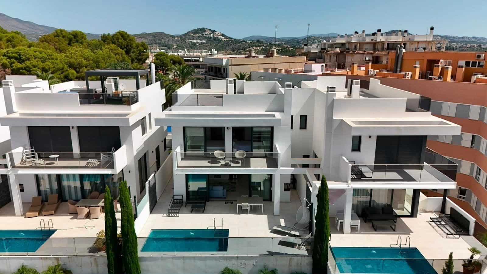 4 makuuhuone Huvila myytävänä paikassa Calpe / Calp mukana uima-altaan 
autotalli - 1 650 000 € (Ref: 10034091)