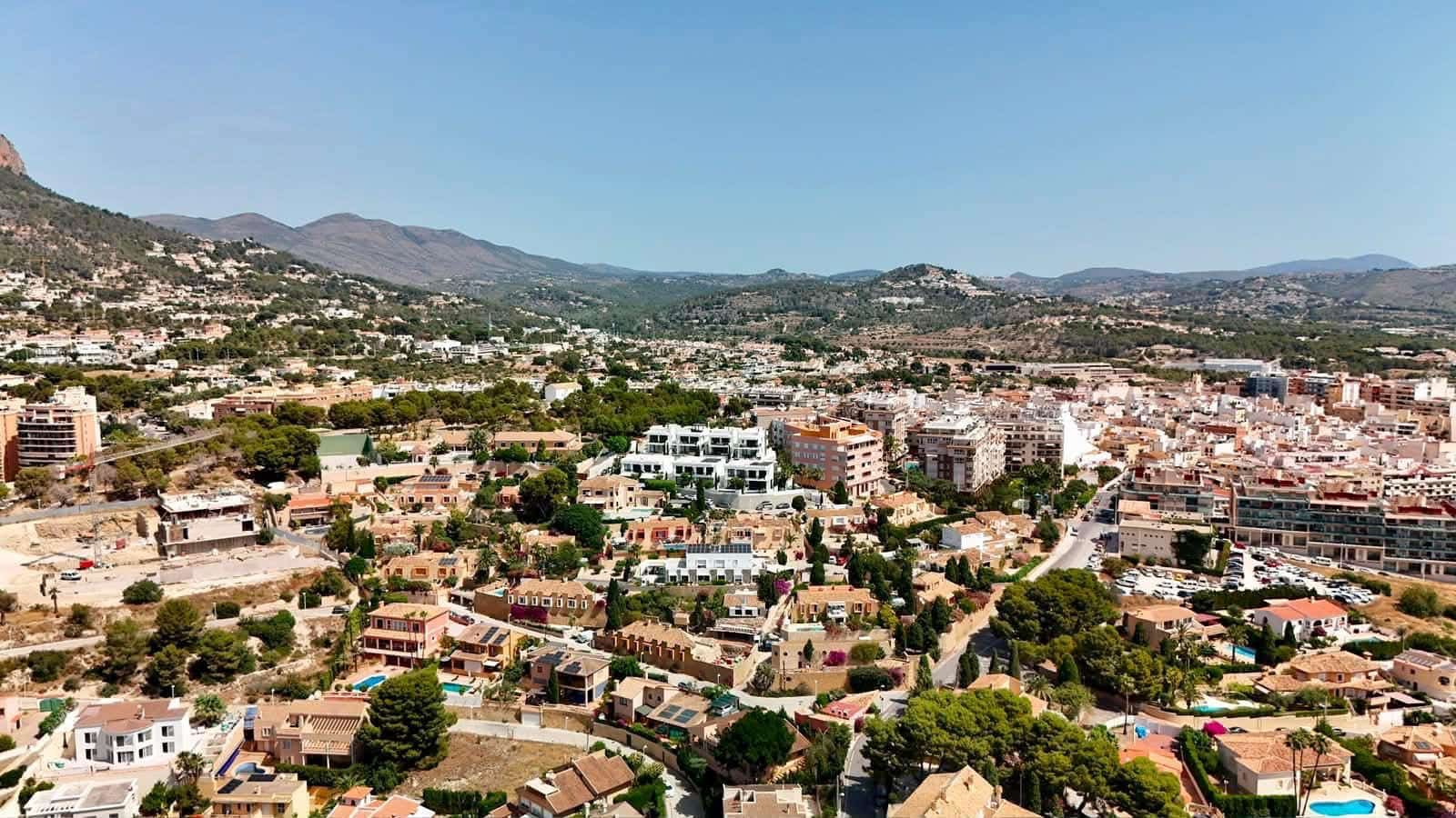 4 makuuhuone Huvila myytävänä paikassa Calpe / Calp mukana uima-altaan 
autotalli - 1 650 000 € (Ref: 10034091)