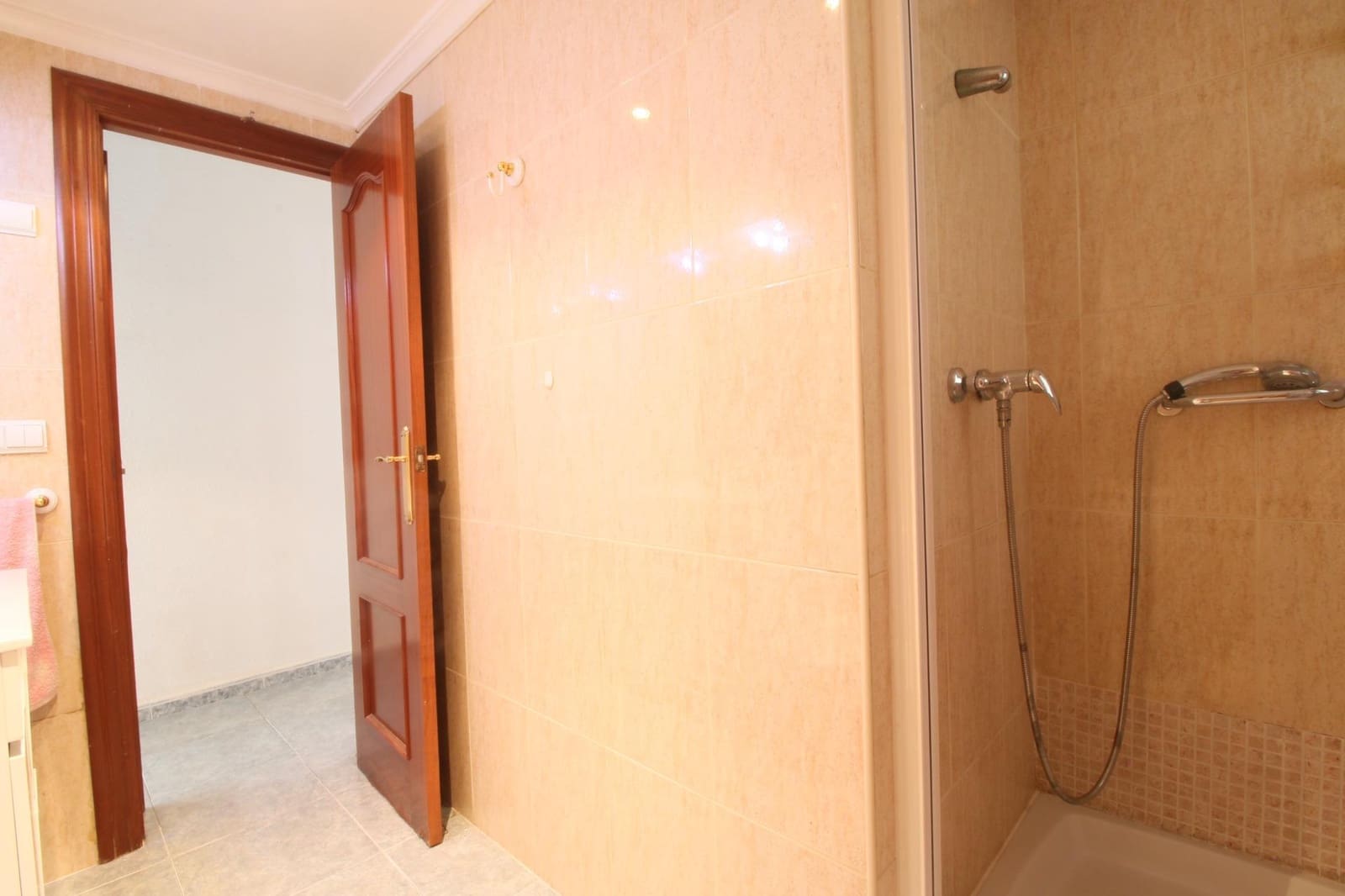 Piso de 3 habitaciones en Alicante / Alacant ciudad en venta con piscina - 259.000 € (Ref: 10037536)