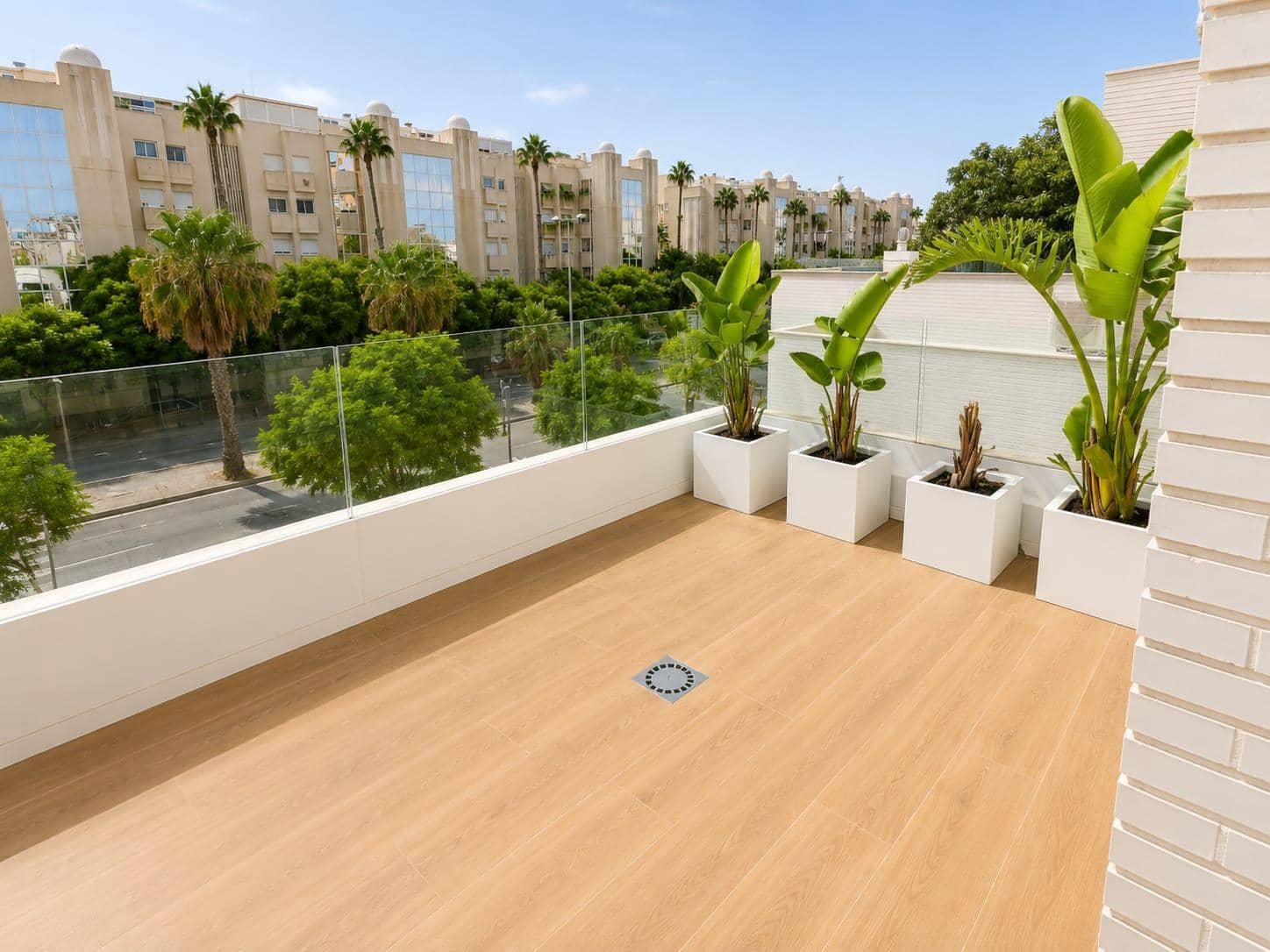 Villa/Maison de 5 chambres à louer à Playa de San Juan avec piscine garage - 4 500 € (Ref: 10044942)