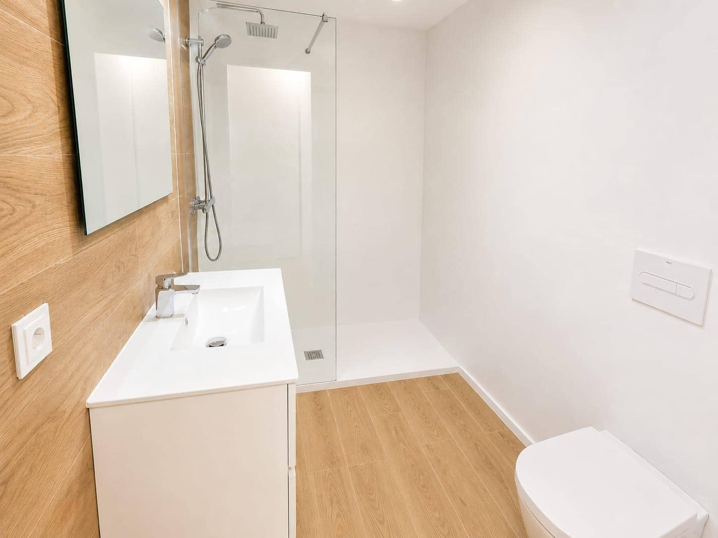 Villa/Maison de 5 chambres à louer à Playa de San Juan avec piscine garage - 4 500 € (Ref: 10044942)