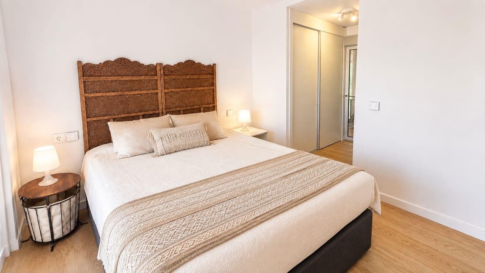 Villa/Maison de 5 chambres à louer à Playa de San Juan avec piscine garage - 4 500 € (Ref: 10044942)