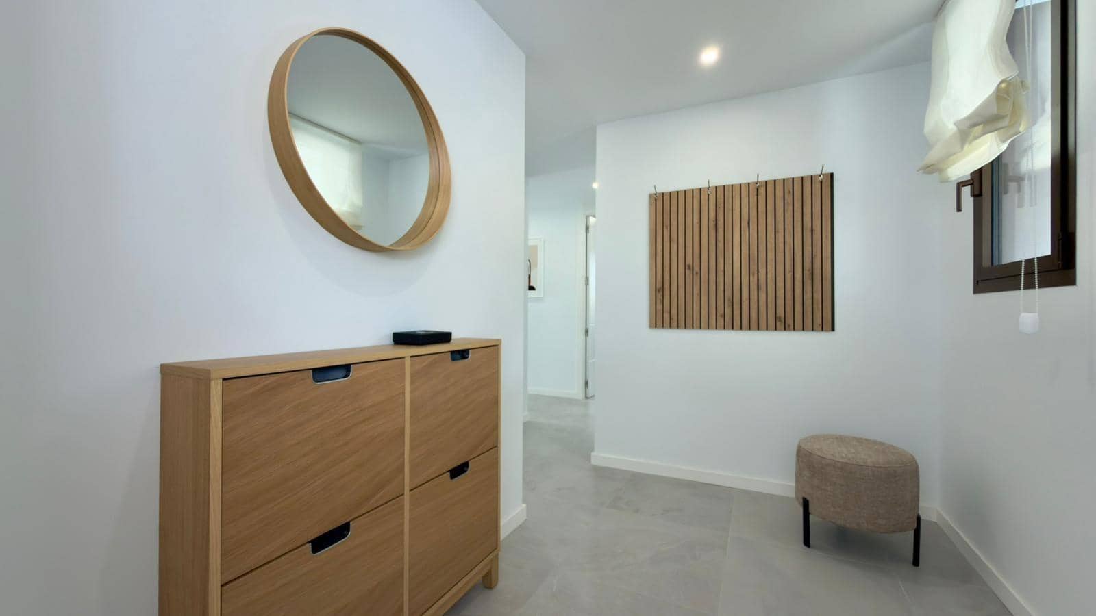 3 Zimmer Apartment zu vermieten in Finestrat mit Pool Garage - 2.100 € (Ref: 10047462)