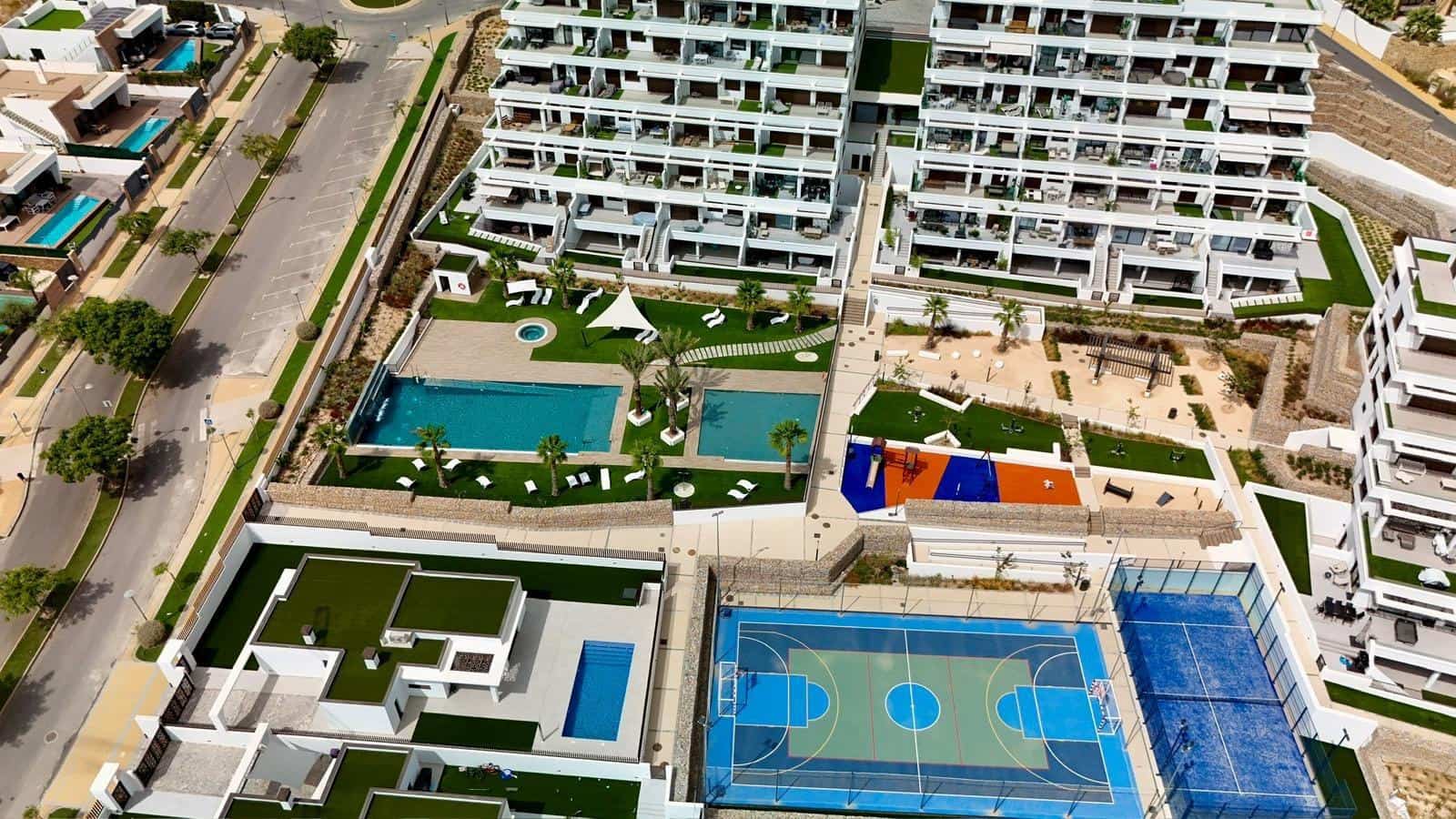 3 Zimmer Apartment zu vermieten in Finestrat mit Pool Garage - 2.100 € (Ref: 10047462)