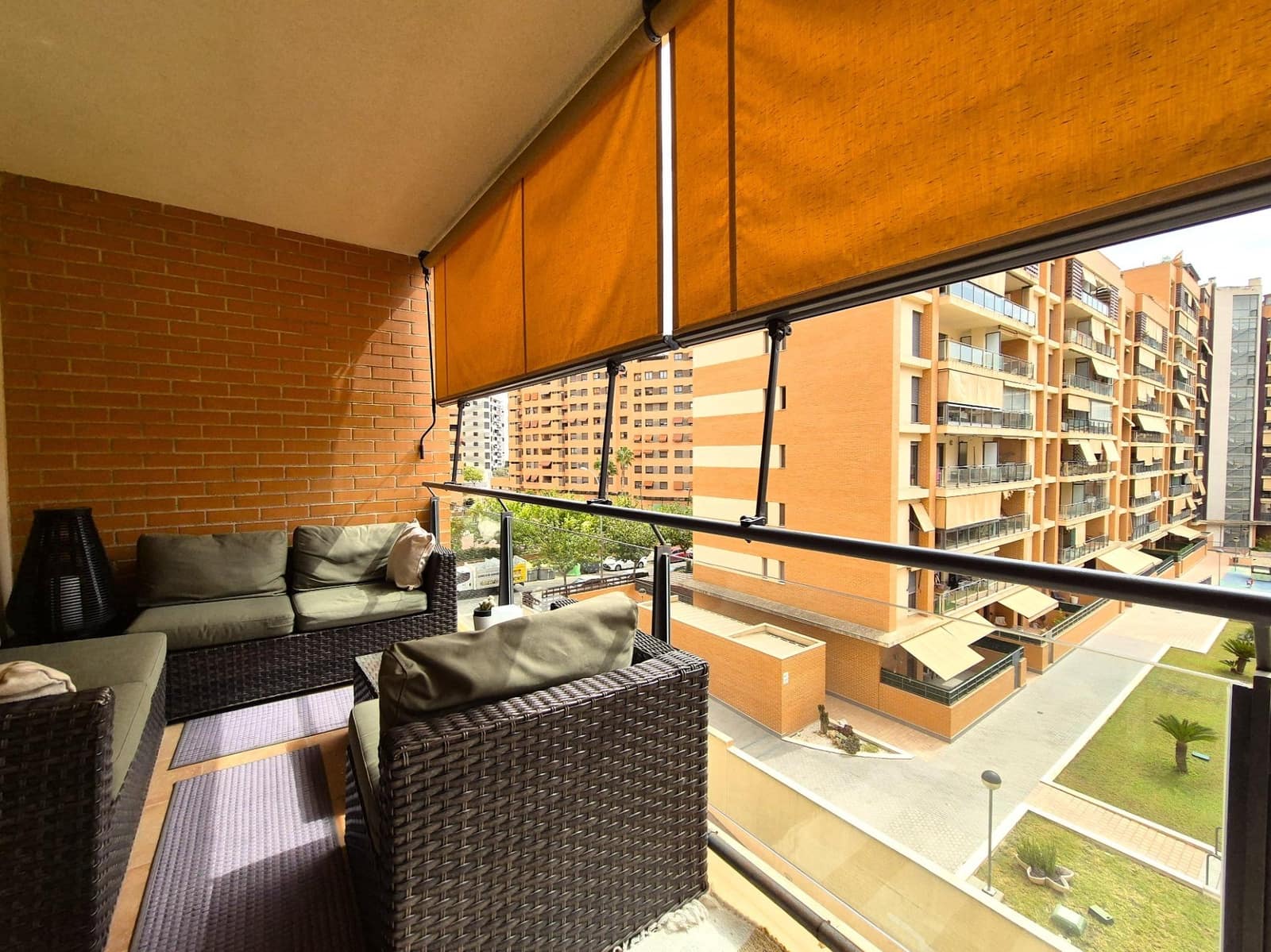 3 sovrum Lägenhet till salu i Alicante stad med pool - 360 000 € (Ref: 10055441)