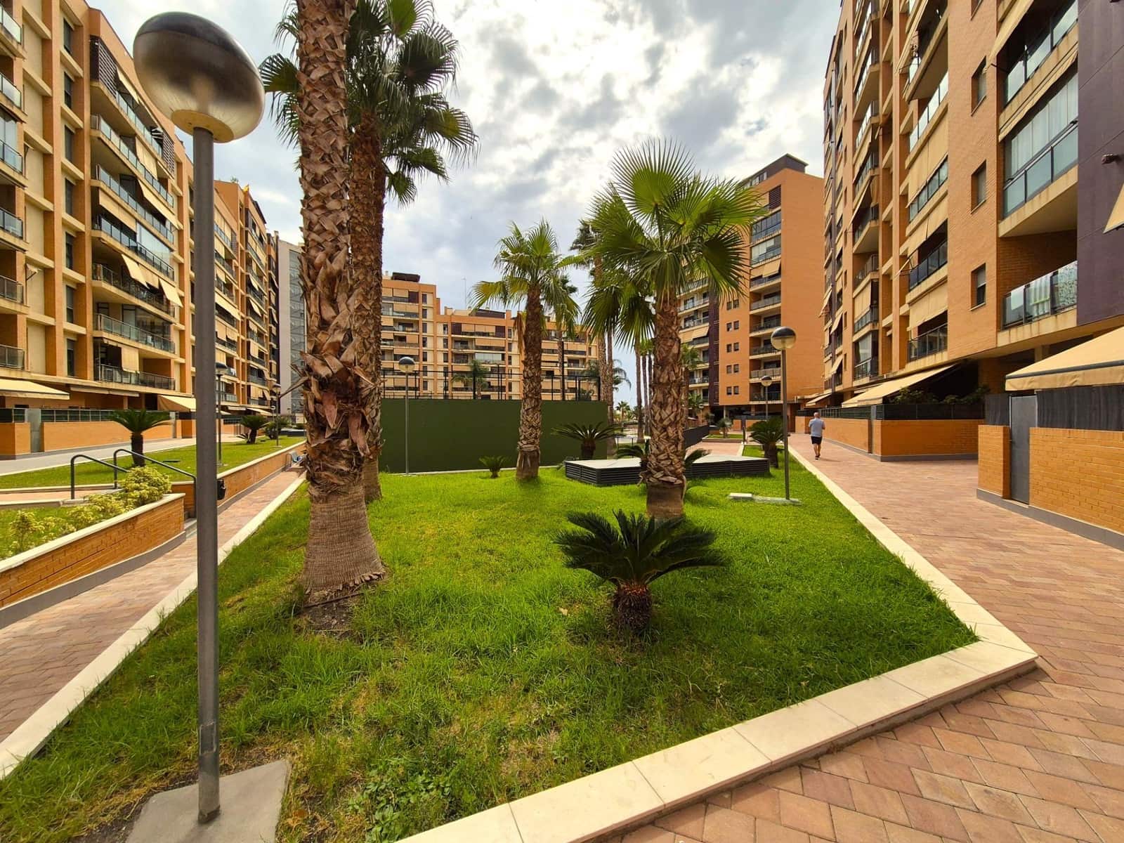3 sovrum Lägenhet till salu i Alicante stad med pool - 360 000 € (Ref: 10055441)