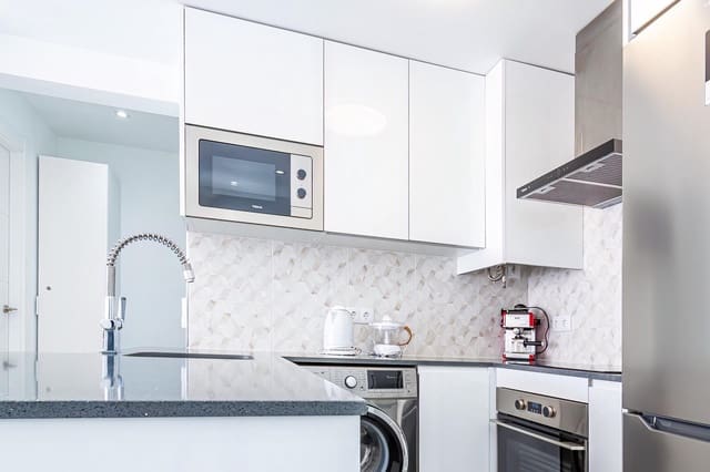 2 soverom Leilighet til leie i Rincón de Loix, Benidorm - € 1 400 (Ref: 10059257)