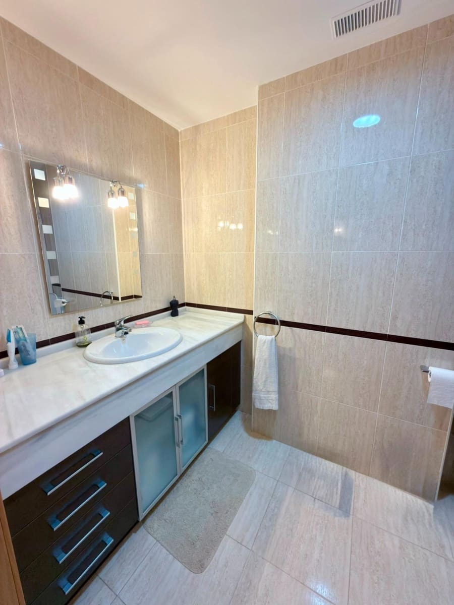 2 chambre Appartement à vendre à La Villajoyosa / Vila Joiosa avec piscine garage - 290 000 € (Ref: 10059260)