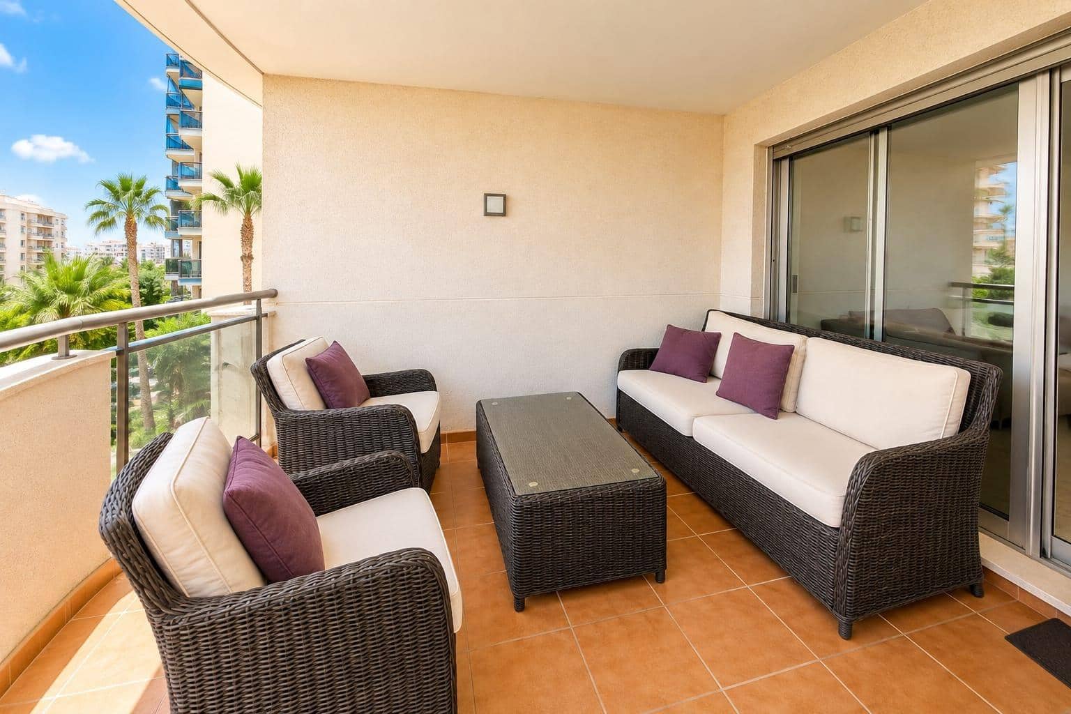 Piso de 2 habitaciones en La Villajoyosa / Vila Joiosa en venta con piscina garaje - 285.000 € (Ref: 10059262)