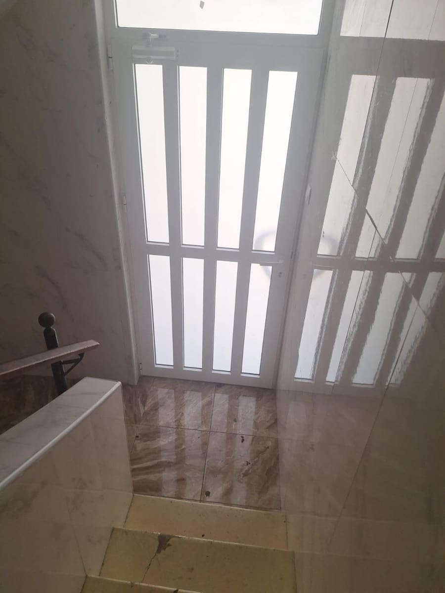 3 camera da letto Appartamento in vendita in Alicante citta - 130.000 € (Rif: 10081385)