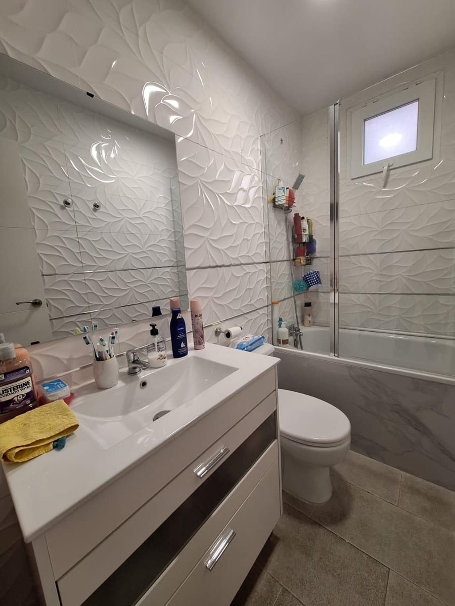 3 camera da letto Appartamento in vendita in Alicante citta - 130.000 € (Rif: 10081385)