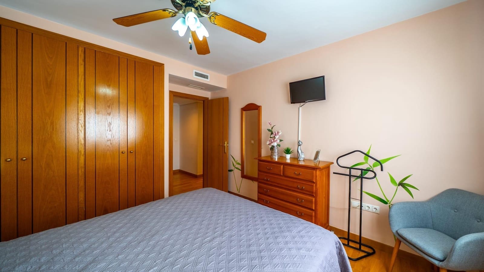 3 soverom Leilighet til salgs i Alicante by med svømmebasseng garasje - € 439 000 (Ref: 10089826)