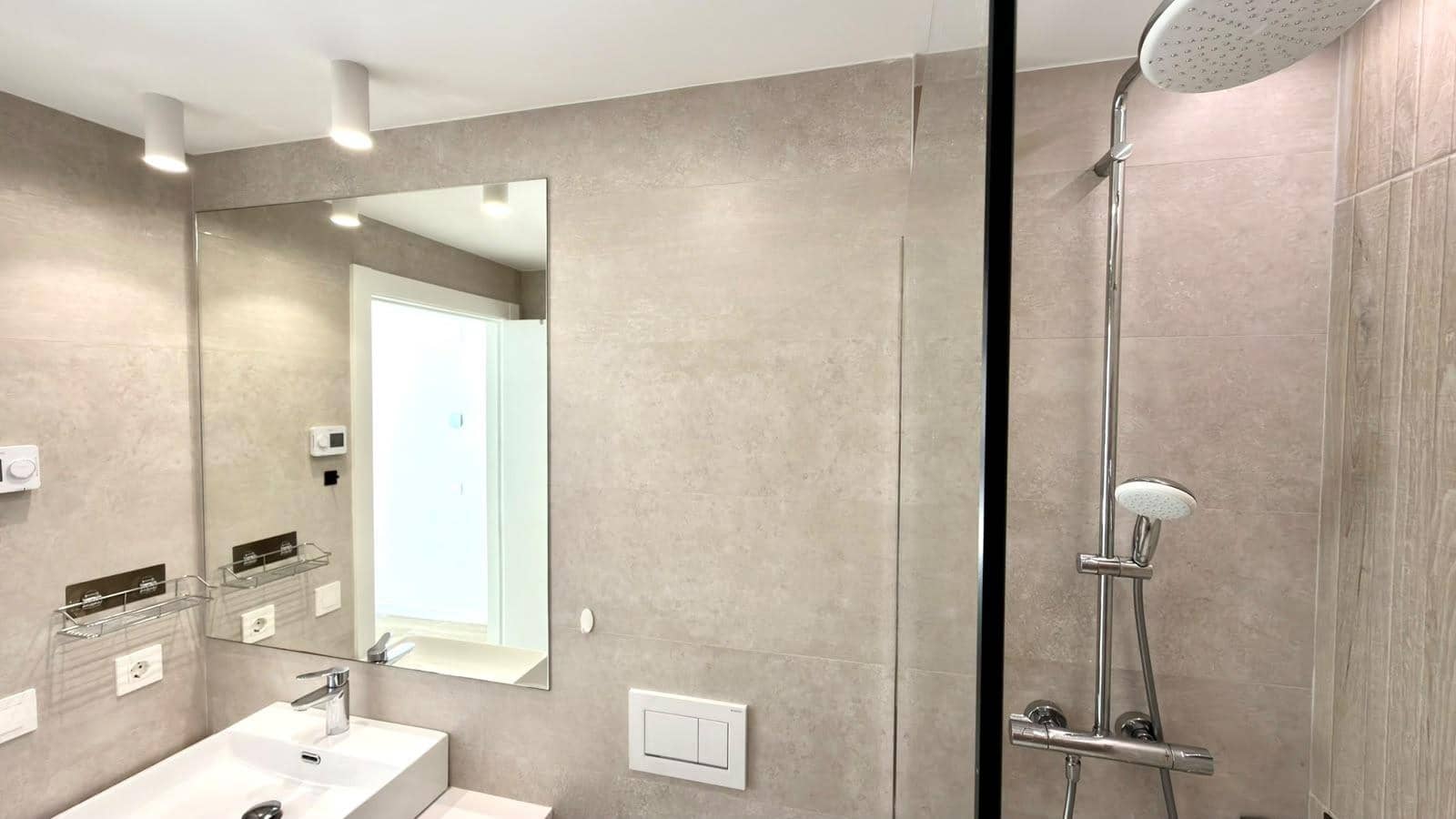 2 bedroom Apartment for sale in San Juan de Alicante / Sant Joan d'Alacant with pool garage - € 459,000 (Ref: 10094823)