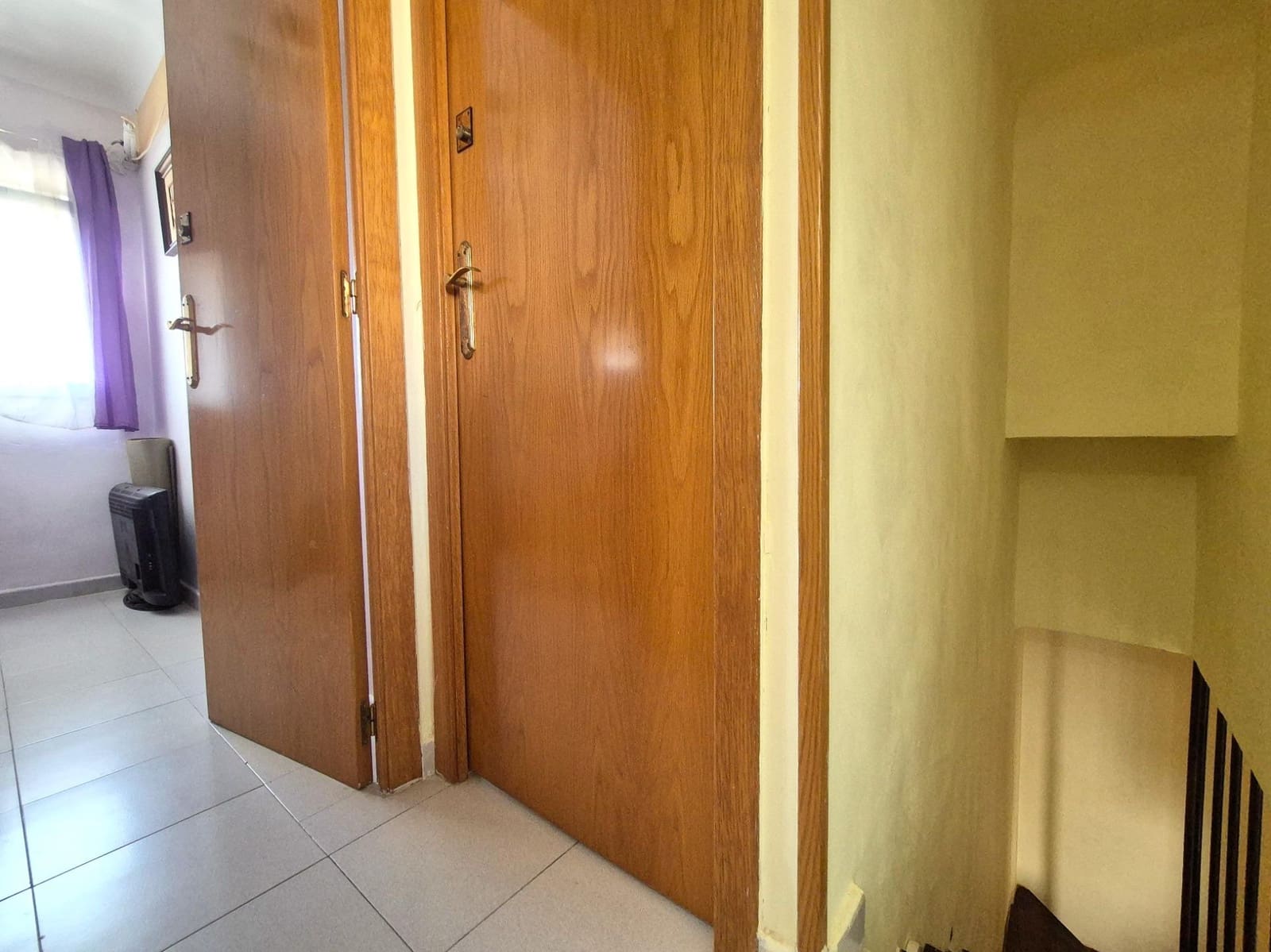 3 bedroom Apartment for sale in Alicante / Alacant city - € 112,000 (Ref: 10109797)