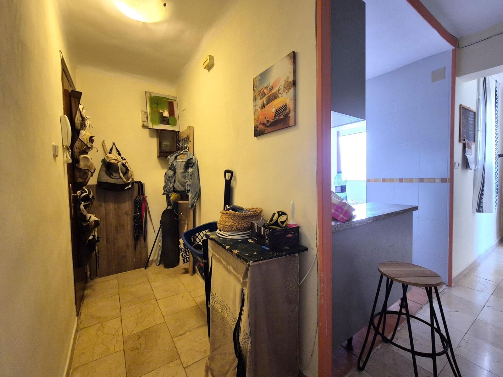 3 bedroom Apartment for sale in Alicante / Alacant city - € 112,000 (Ref: 10109797)