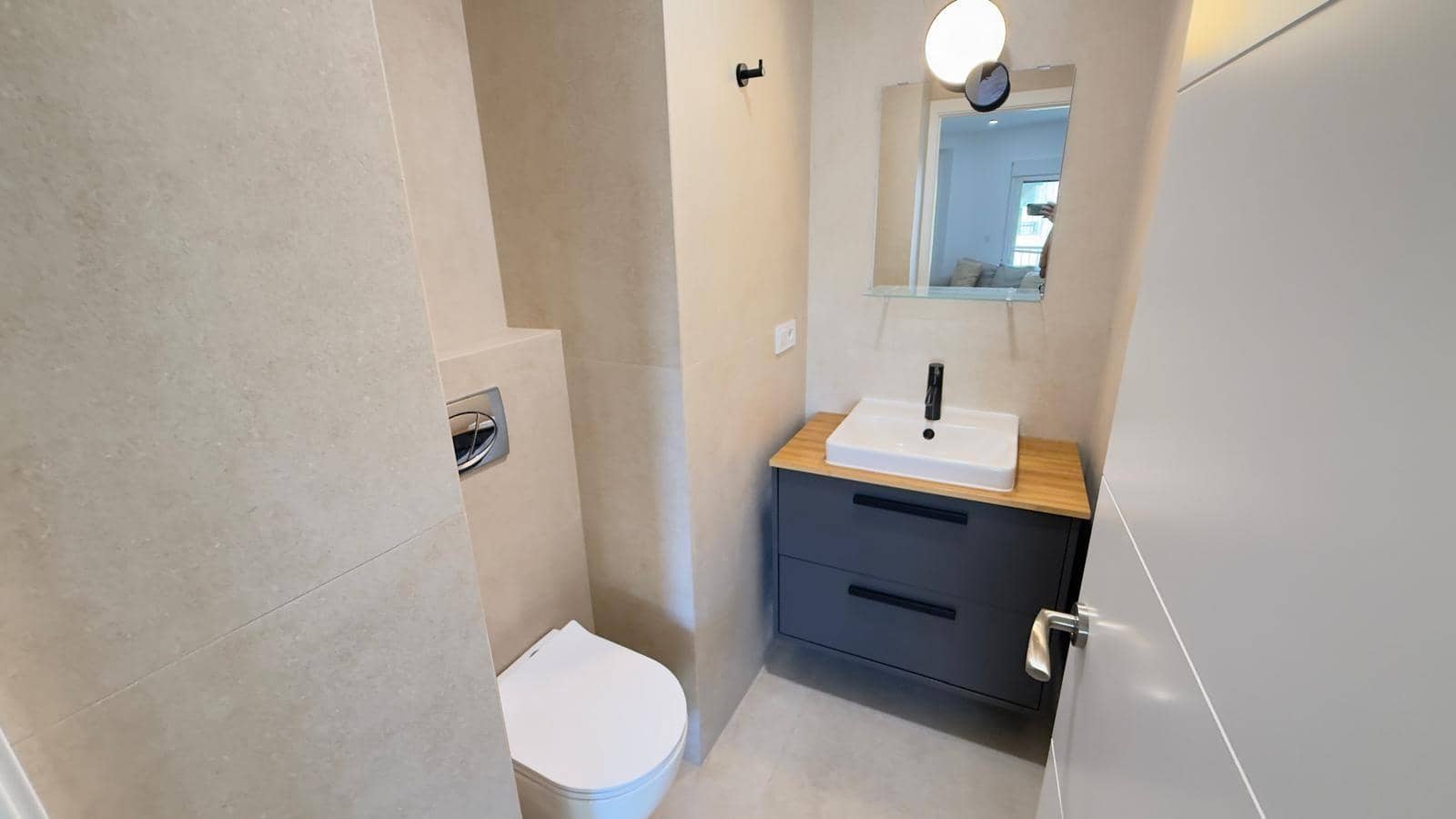 3 slaapkamer Appartement te huur in Alicante stad - € 1.500 (Ref: 10109799)