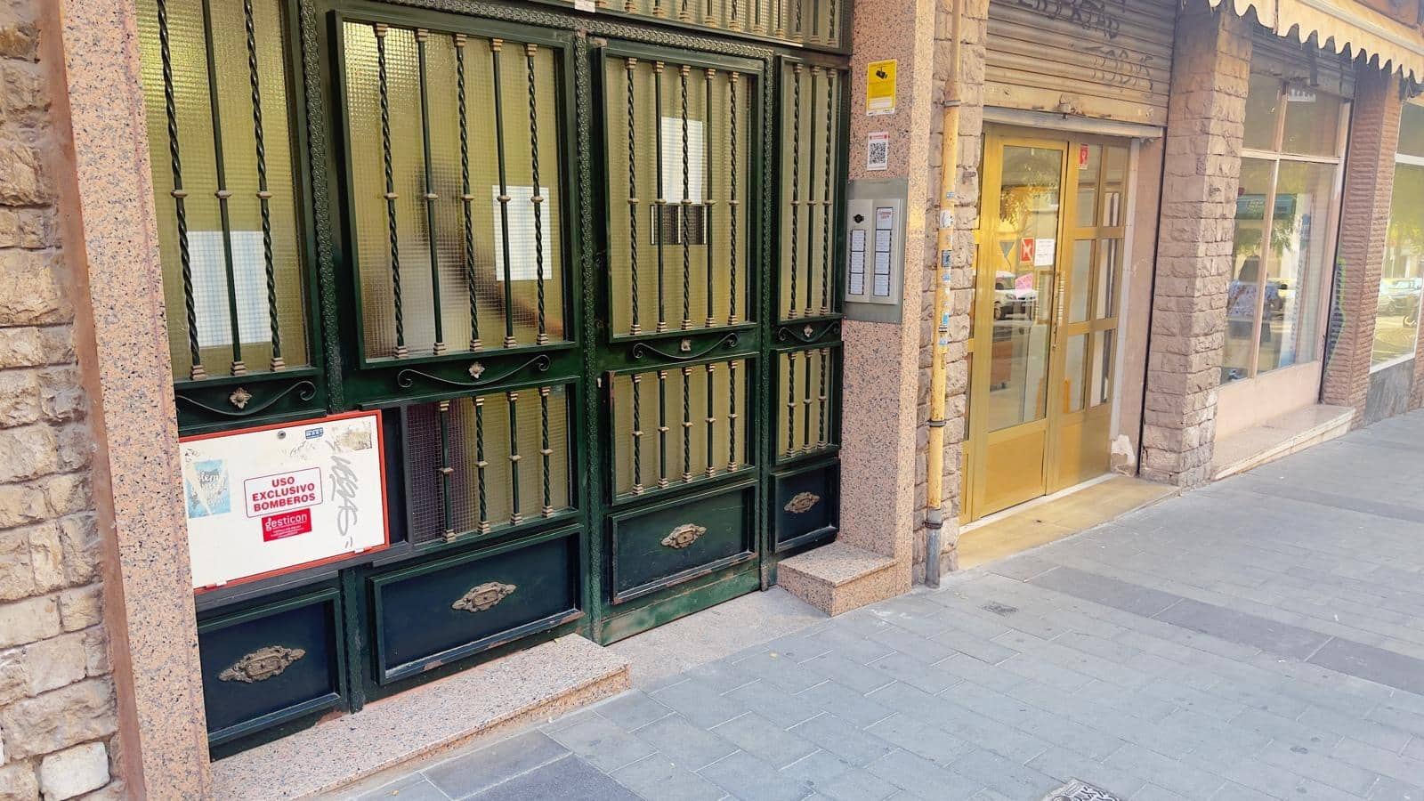 3 slaapkamer Appartement te huur in Alicante stad - € 1.500 (Ref: 10109799)