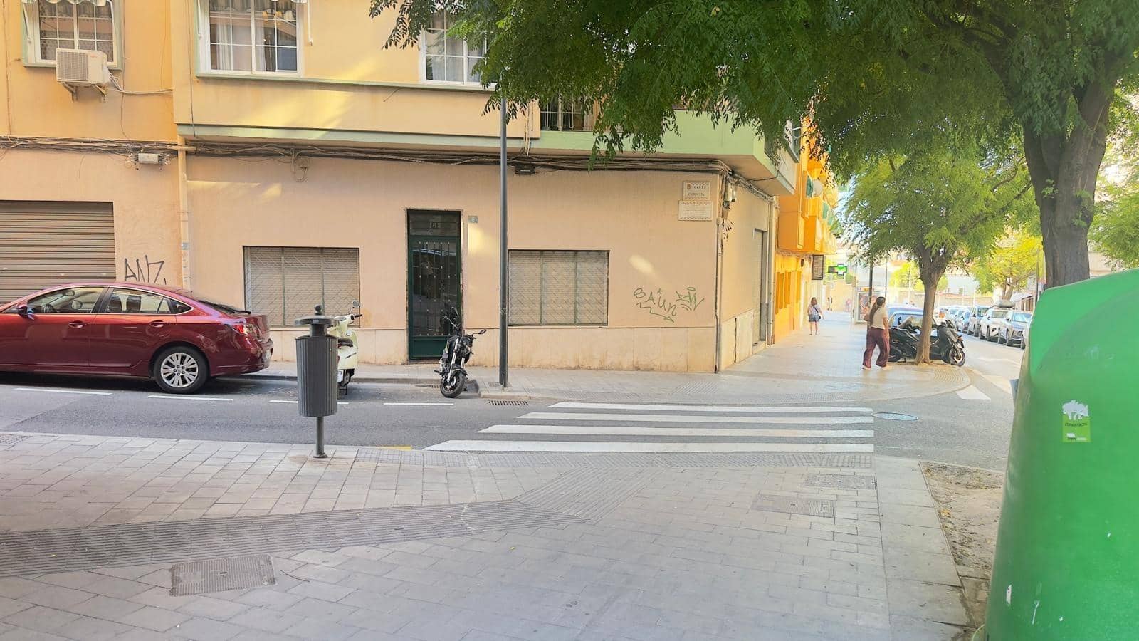 3 slaapkamer Appartement te huur in Alicante stad - € 1.500 (Ref: 10109799)