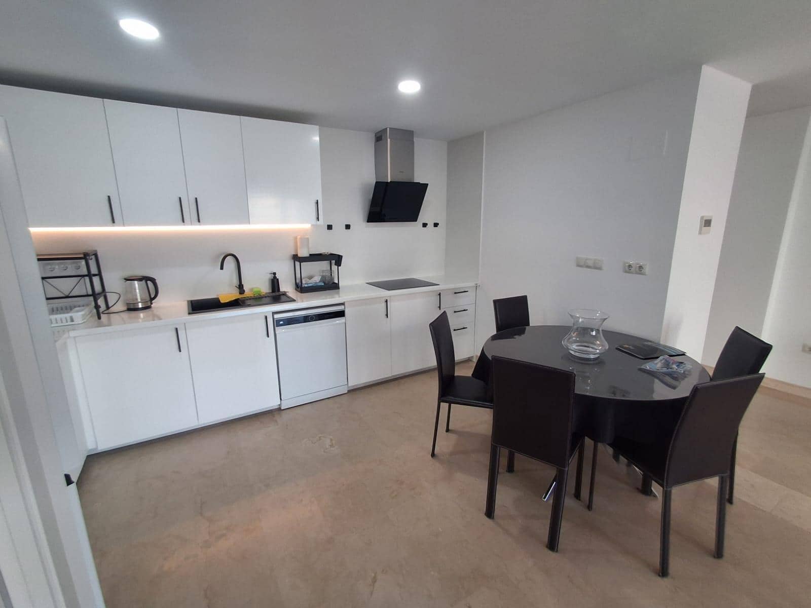 3 bedroom Apartment for rent in La Villajoyosa / Vila Joiosa with pool garage - € 1,400 (Ref: 10109800)