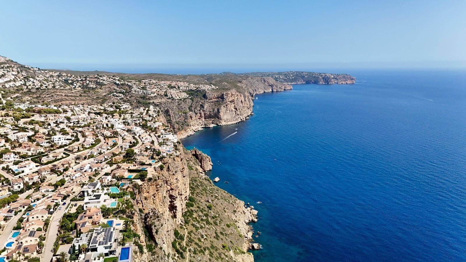 2 bedroom Villa for sale in Benitachell / Benitatxell with pool garage - € 300,000 (Ref: 10115758)