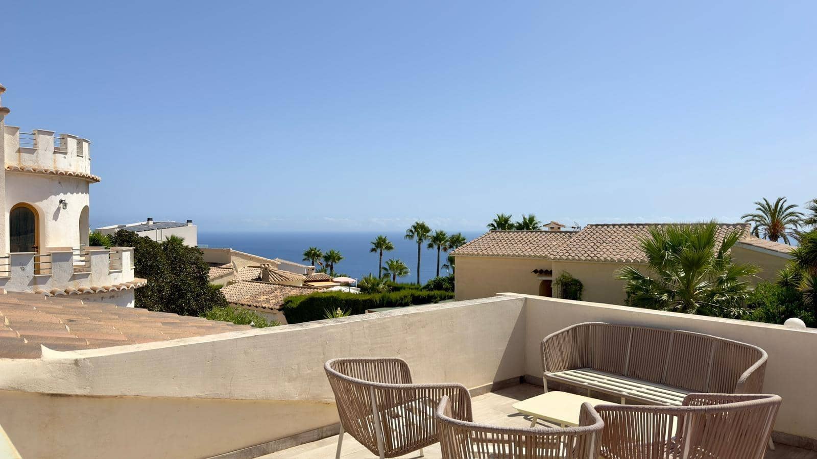 2 bedroom Villa for sale in Benitachell / Benitatxell with pool garage - € 300,000 (Ref: 10115758)