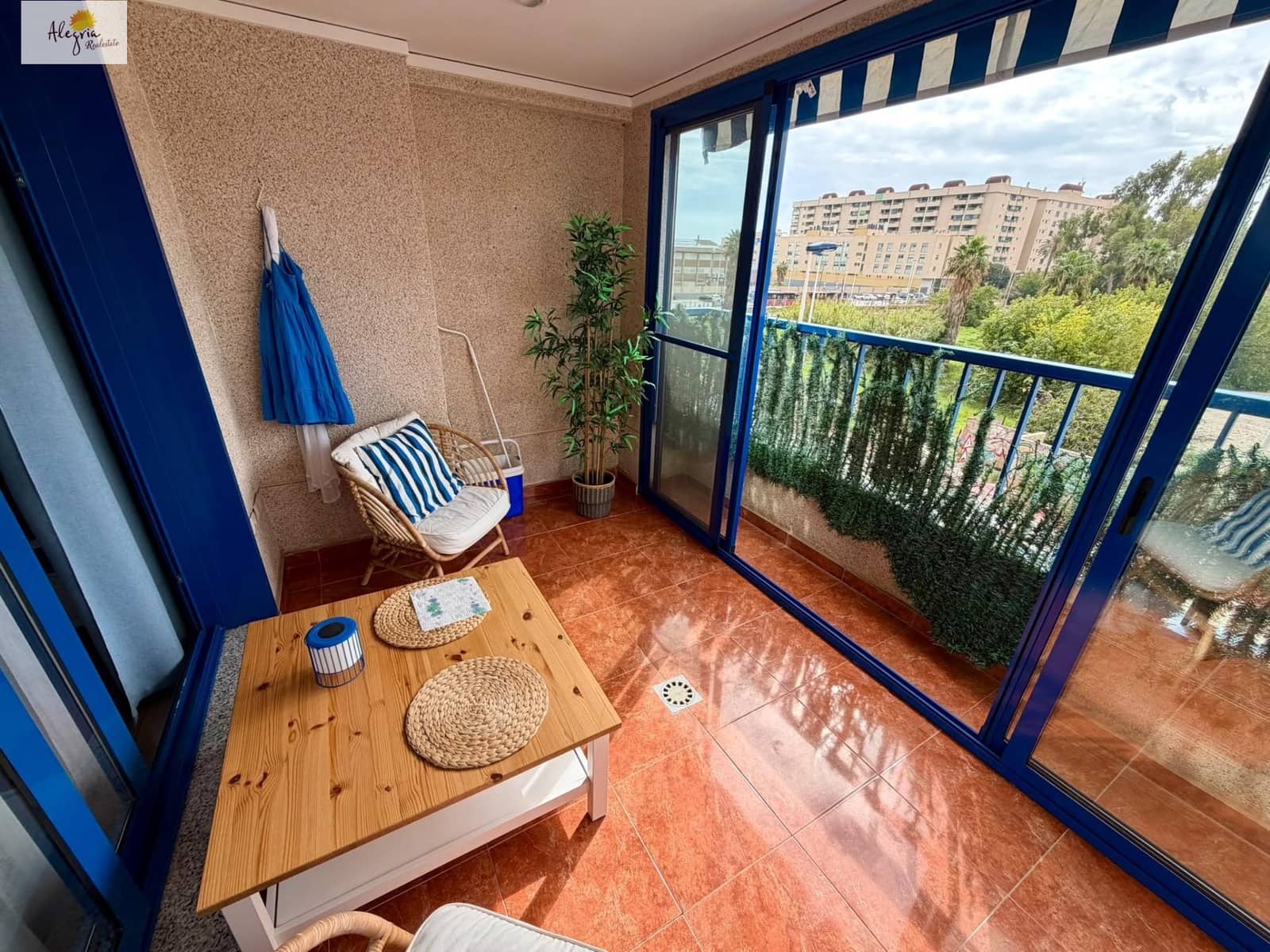 2 sypialnia Apartament do wynajęcia w Miasto Walencja z basenem garażem - 1 600 € (Ref: 10129696)