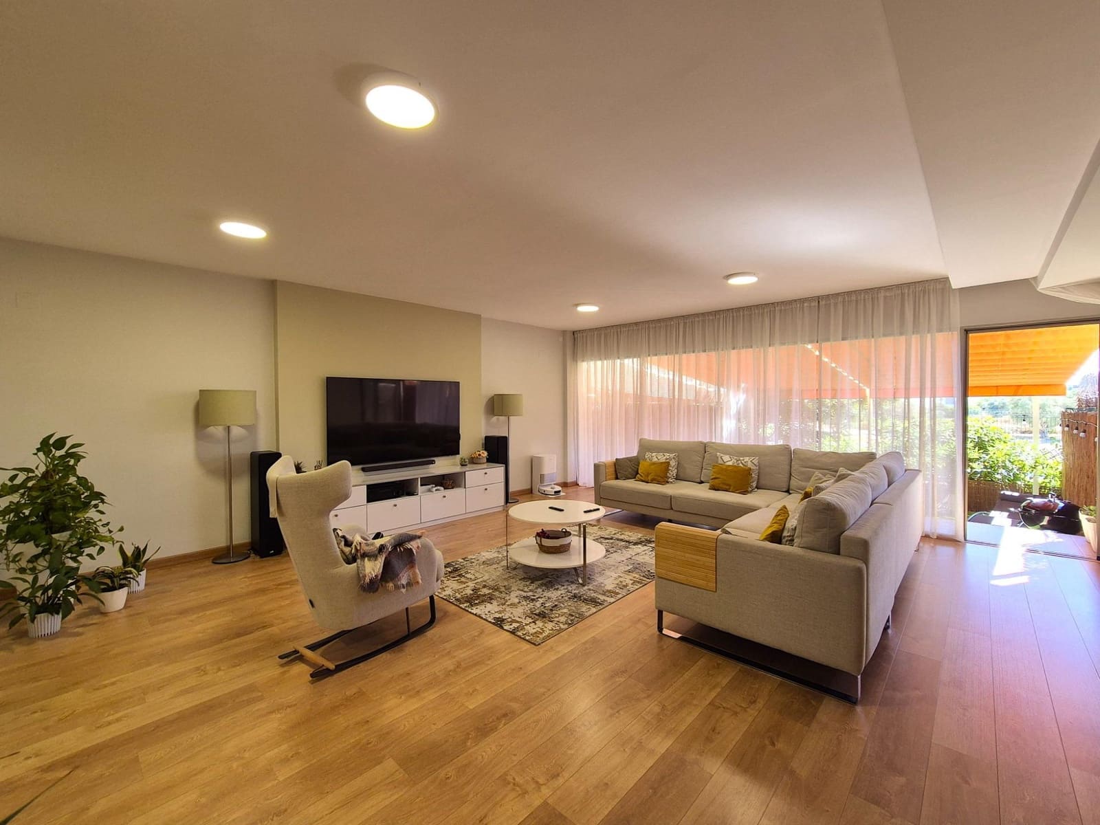 5 soveværelse Rækkehus til salg i Playa de San Juan med swimmingpool garage - € 750.000 (Ref: 10136199)