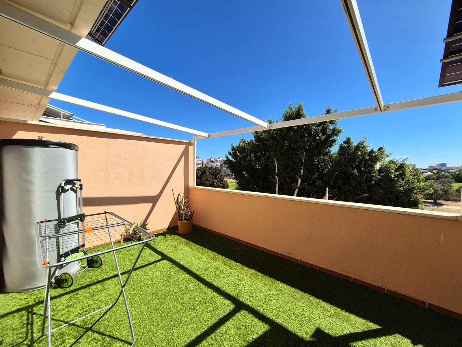 5 soveværelse Rækkehus til salg i Playa de San Juan med swimmingpool garage - € 750.000 (Ref: 10136199)