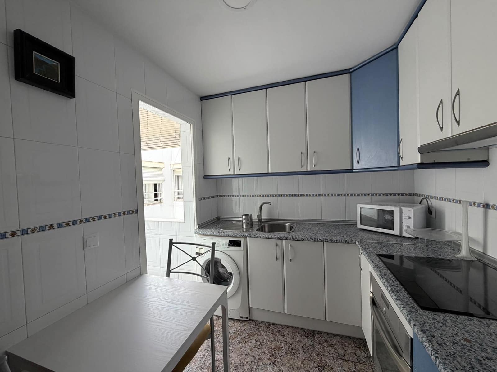 1 sypialnia Apartament do wynajęcia w Miasto Alicante / Alacant - 1 000 € (Ref: 10139835)