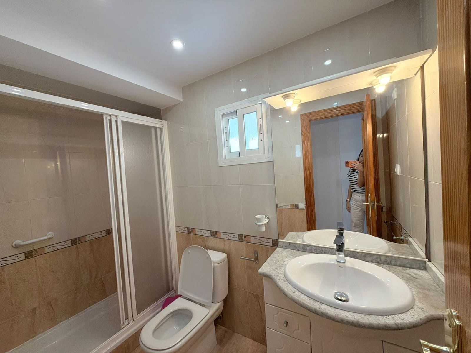 1 sypialnia Apartament do wynajęcia w Miasto Alicante / Alacant - 1 000 € (Ref: 10139835)