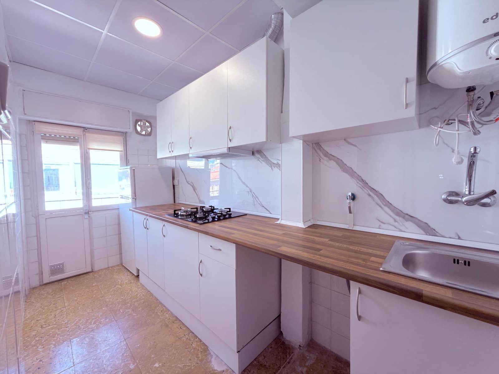 3 soveværelse Lejlighed til salg i Alicante by - € 139.000 (Ref: 10139839)