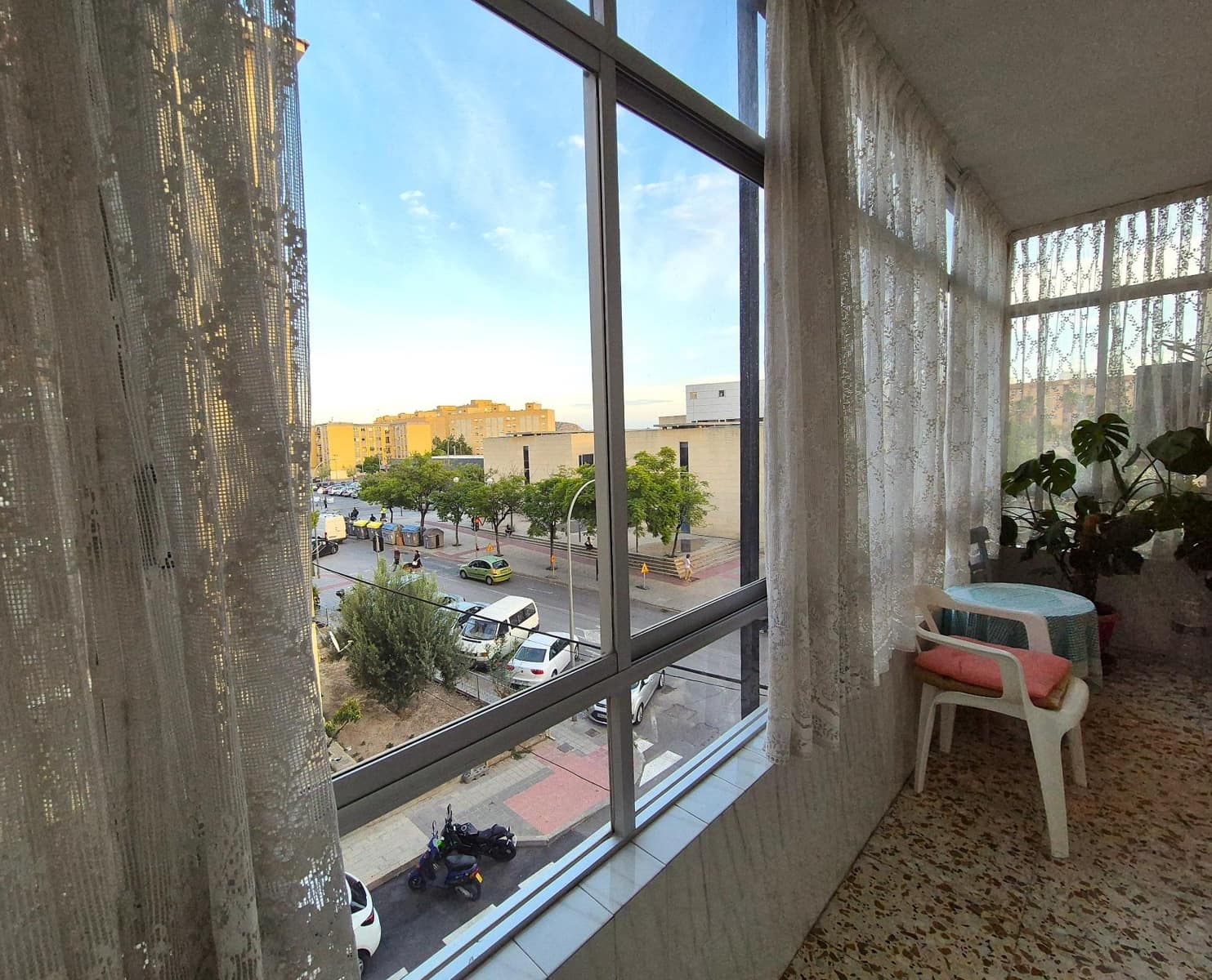 2 soveværelse Lejlighed til salg i Alicante by - € 119.000 (Ref: 10147257)