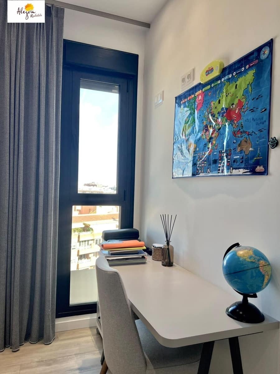 3 Zimmer Apartment zu verkaufen in Valencia Stadt mit Pool Garage - 729.000 € (Ref: 10177318)