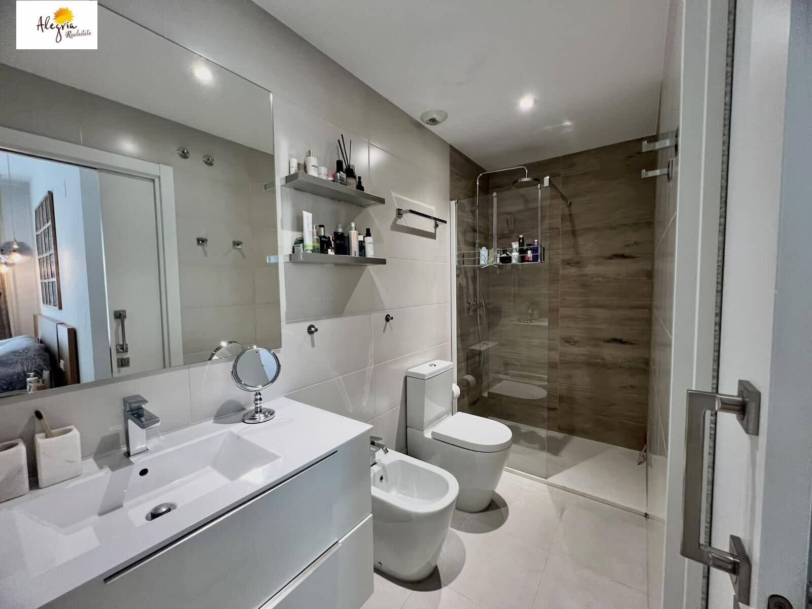 3 Zimmer Apartment zu verkaufen in Valencia Stadt mit Pool Garage - 729.000 € (Ref: 10177318)