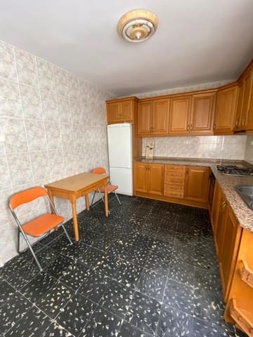 2 soveværelse Lejlighed til leje i Los Ángeles, Alicante by - € 750 (Ref: 6573624)