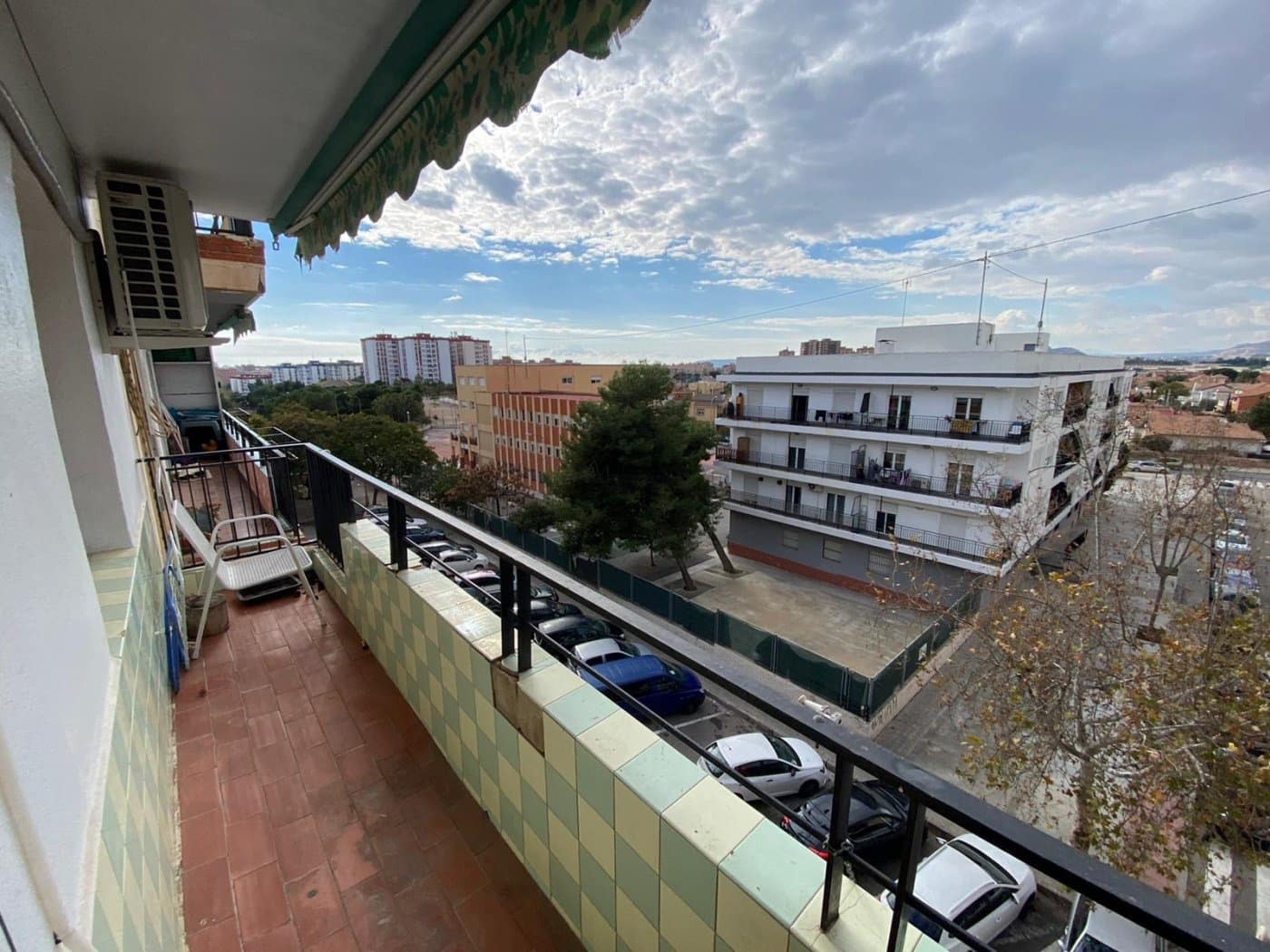 2 soveværelse Lejlighed til leje i Alicante by - € 750 (Ref: 6573624)