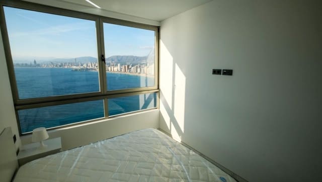 2 quarto Apartamento para arrendar em Rincón de Loix, Benidorm com piscina garagem - 1 400 € (Ref: 6573625)