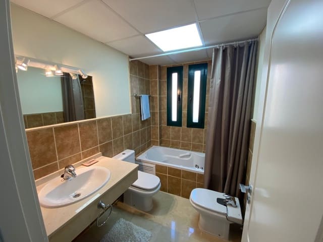 2 makuuhuone Huoneisto vuokrattavana paikassa Finestrat mukana uima-altaan 
autotalli - 1 350 € (Ref: 6594678)