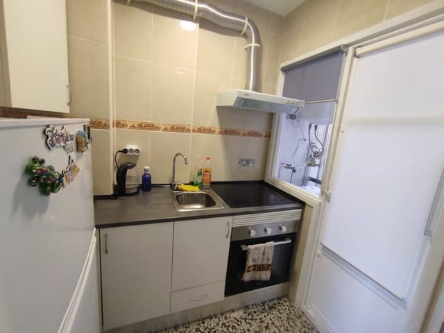 2 makuuhuone Asunto vuokrattavana paikassa Benalúa, Alicante kaupunki - 1 200 € (Ref: 7160393)