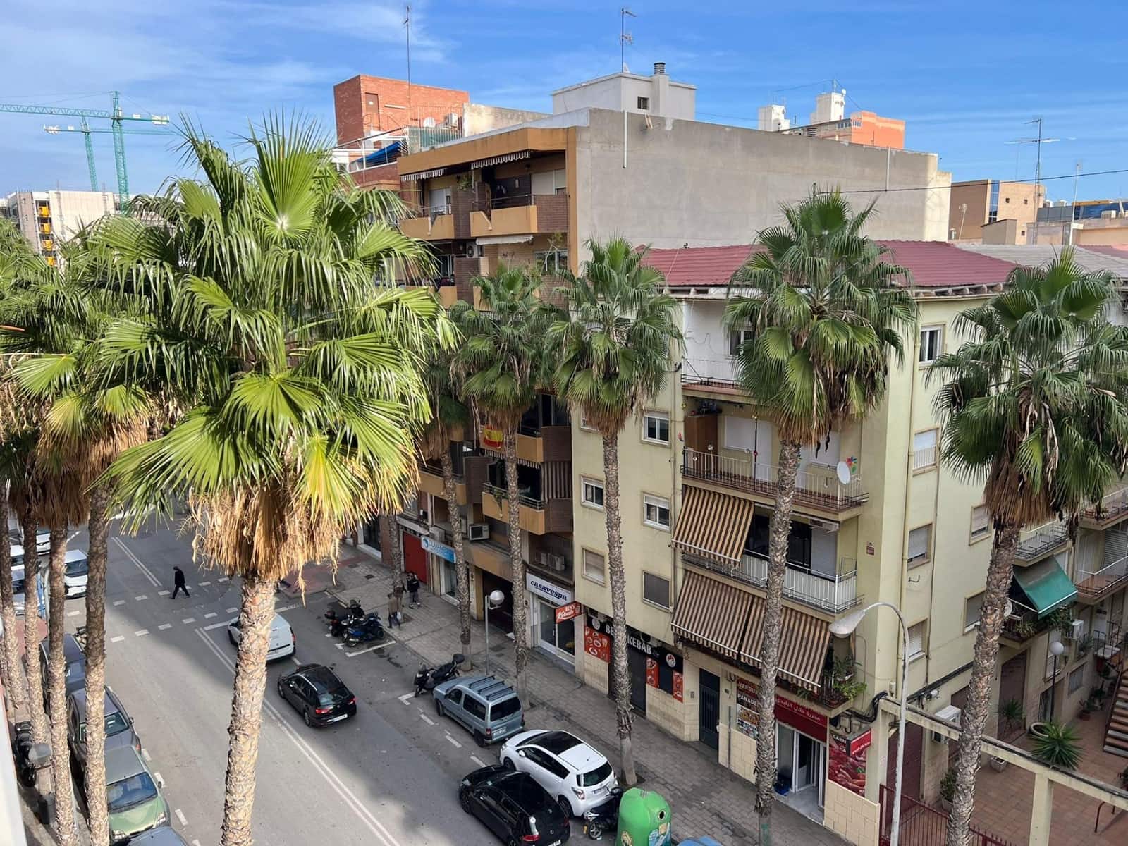 2 soverom Leilighet til leie i Alicante by - € 1 200 (Ref: 7160393)
