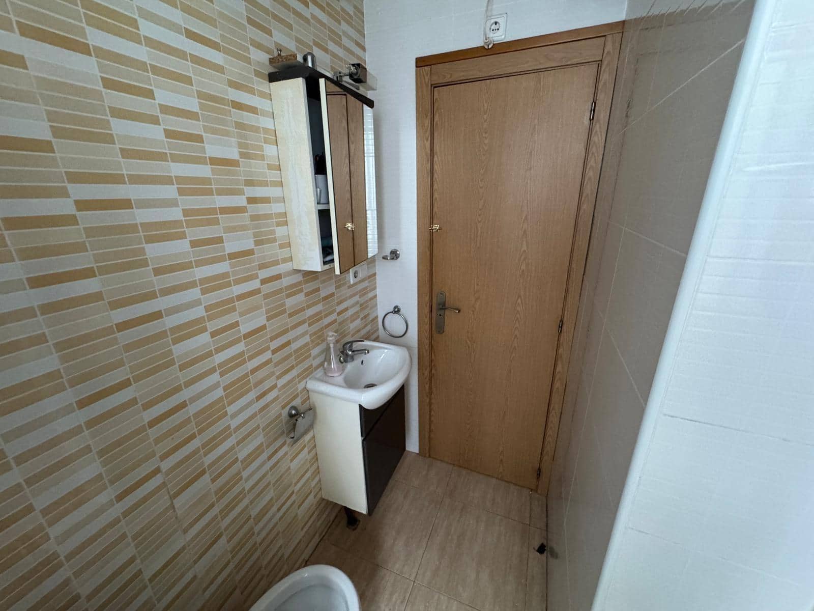 3 sypialnia Mieszkanie do wynajęcia w Miasto Alicante / Alacant - 980 € (Ref: 7211535)