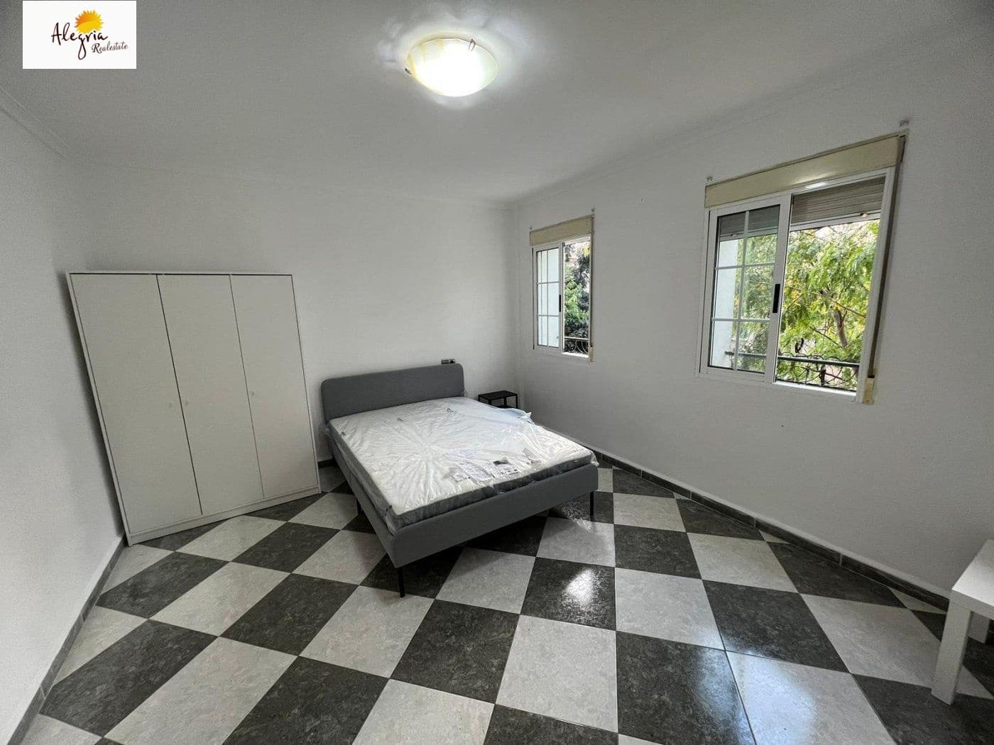 3 Zimmer Wohnung zu vermieten in Valencia Stadt - 1.150 € (Ref: 7231999)